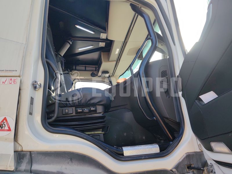 2023 فولفو FMX500-48389211