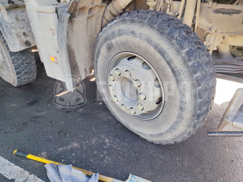 2019 فولفو FMX 500-48552151