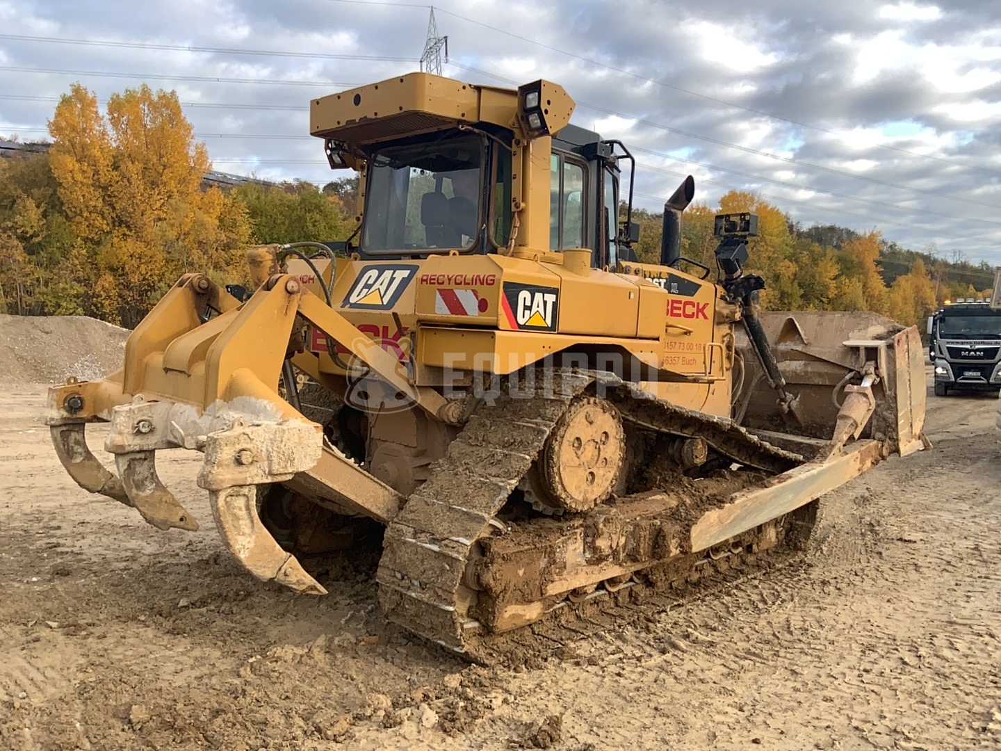 Caterpillar D6T XL  - - Gebrauchte  Planierraupe