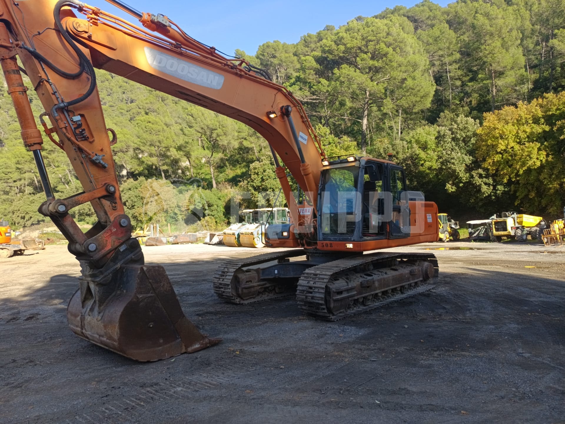 Doosan DX300LC  - - Gebrauchte  Kettenbagger