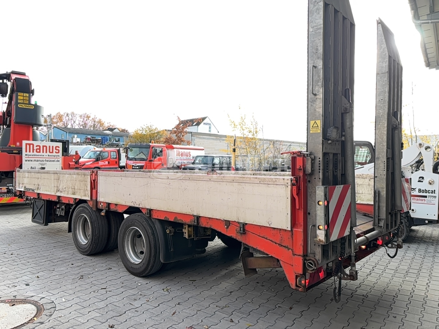 Hiebenthal TTH 18 - - Gebrauchte Tieflader Auflieger