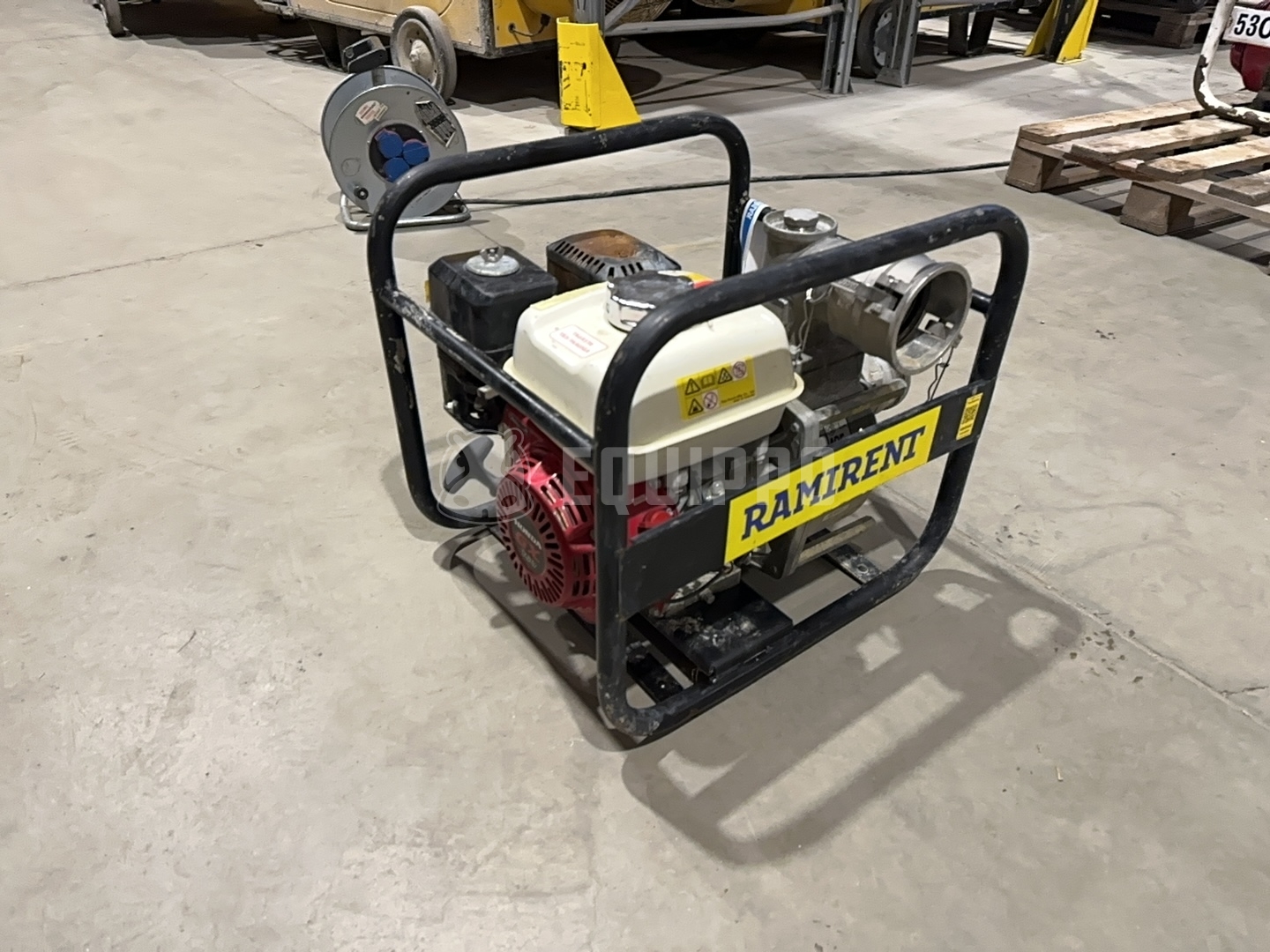 SDMO TR3.6H Bomba de agua para motor 900 L/min, gasolina - - Maquinaria Pequeña Usada