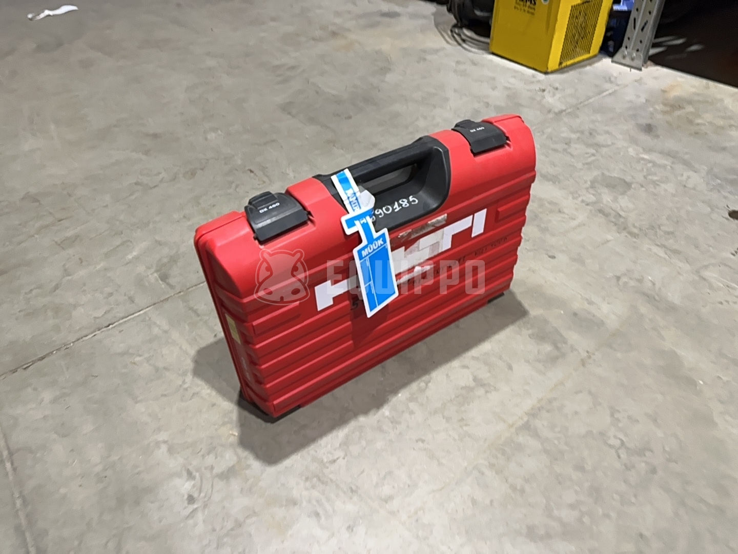 Hilti DX460 Nail gun 4 kg - - Used Small Equipment