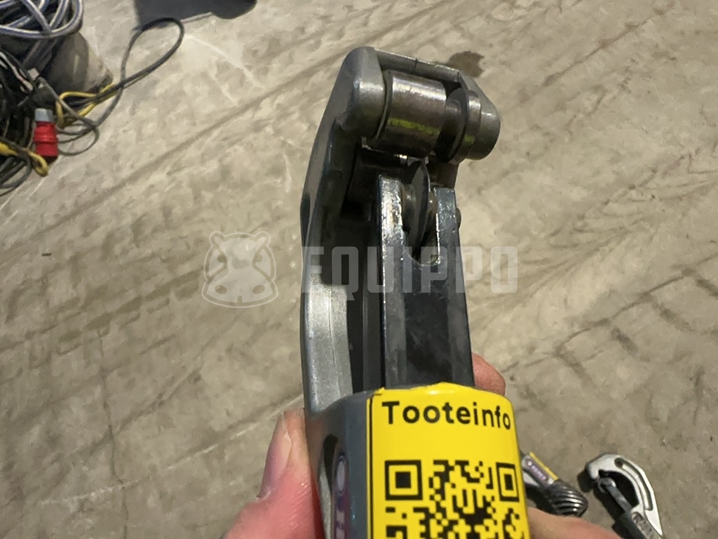 HENCO WHEEL CUTTER FOR PIPES Pipe cutter, rotatable - - Used Small Equipment