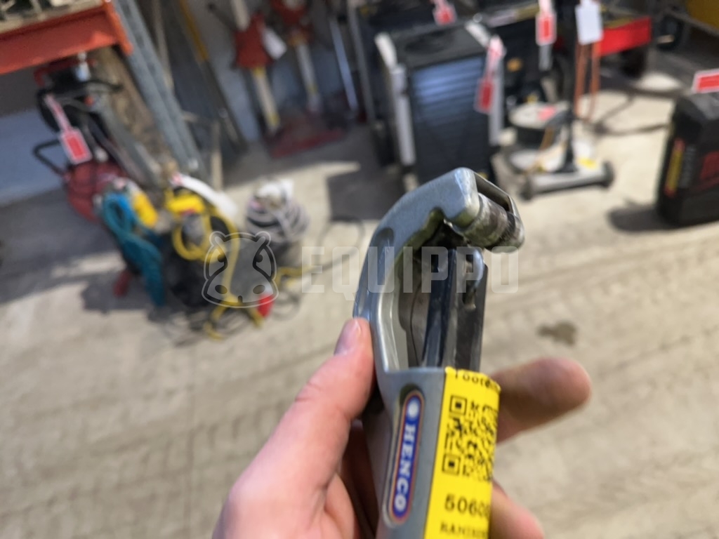 HENCO WHEEL CUTTER FOR PIPES Pipe cutter, rotatable - - Used Small Equipment