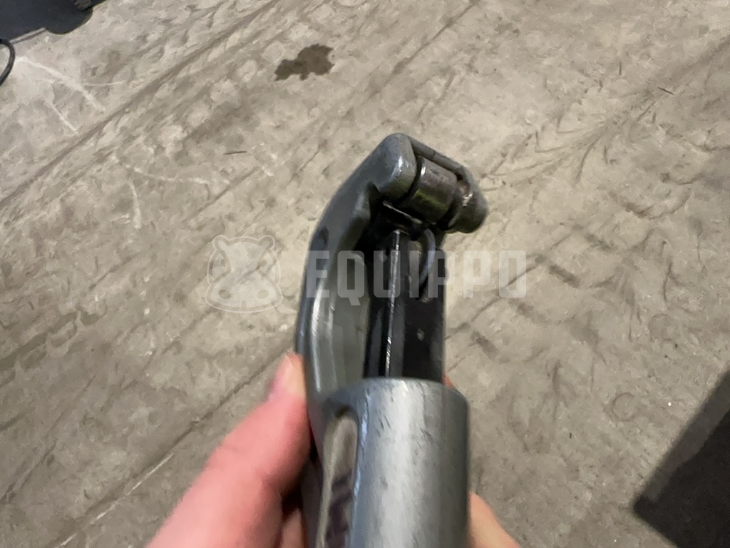 HENCO WHEEL CUTTER FOR PIPES Pipe cutter, rotatable - - Used Small Equipment