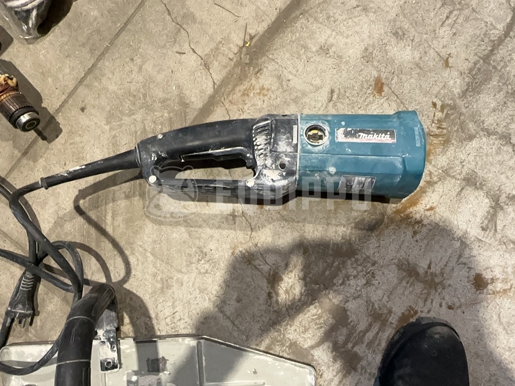 Makita 4114S Concrete cutter Ø355 mm, electric - - Used Small Equipment