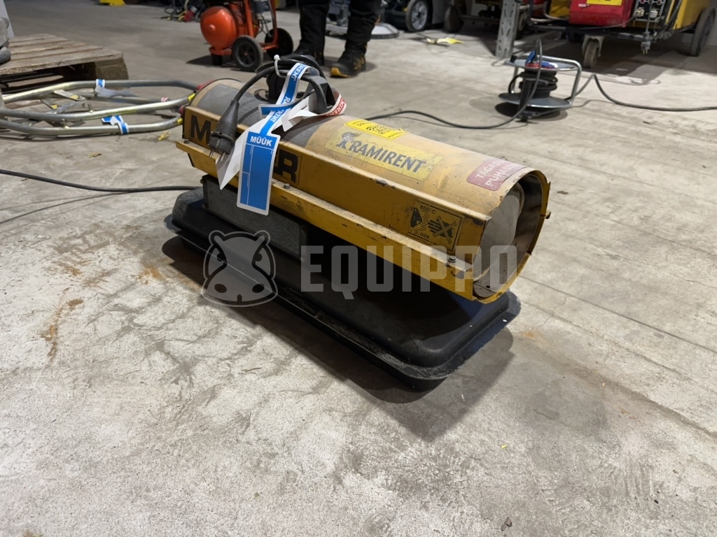 Master B70CED Calefactor diésel 20kW - - Maquinaria Pequeña Usada