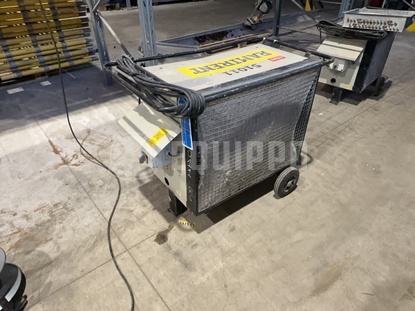 Picture of the POLARTHERM WH80-4 hot water heater, 230V