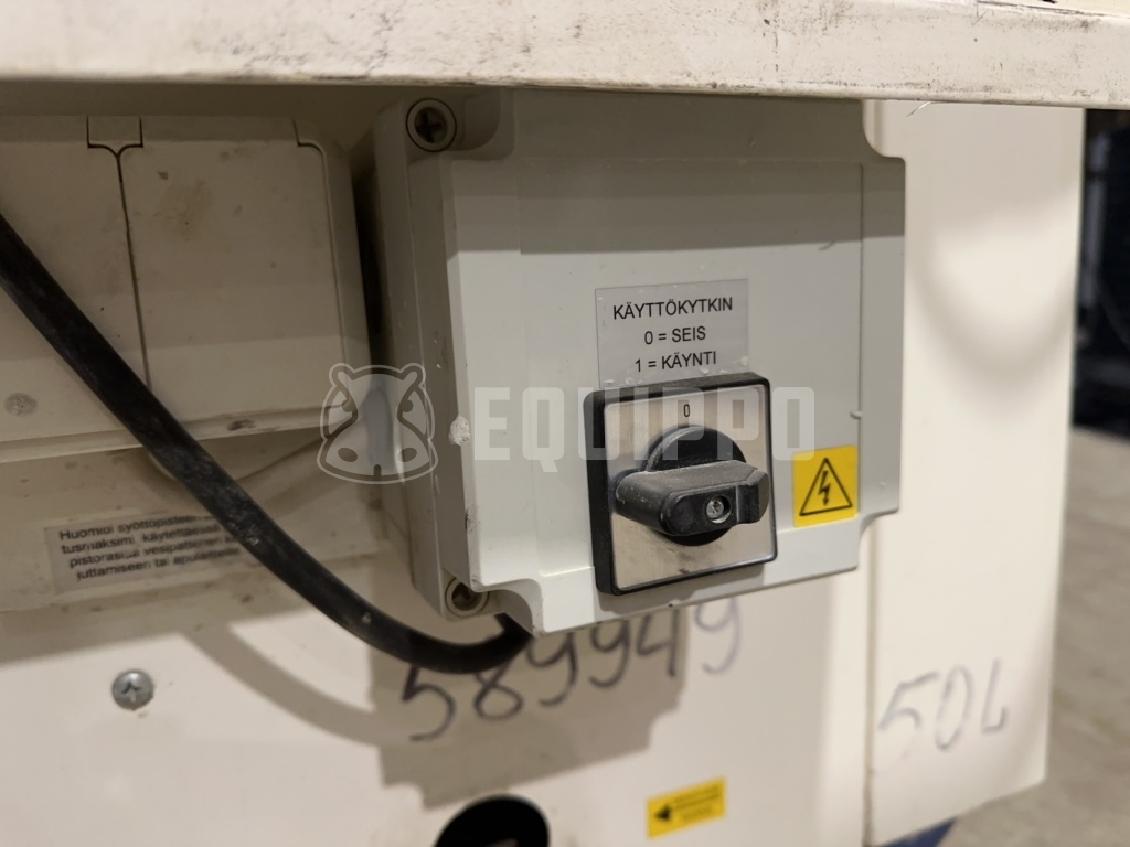 POLARTHERM WH50 Calentador de agua caliente, 230 V - - Maquinaria Pequeña Usada