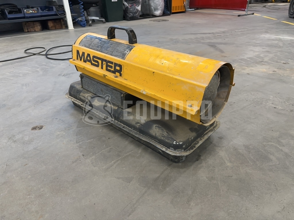 Master B70CED Calefactor diésel 20kW - - Maquinaria Pequeña Usada