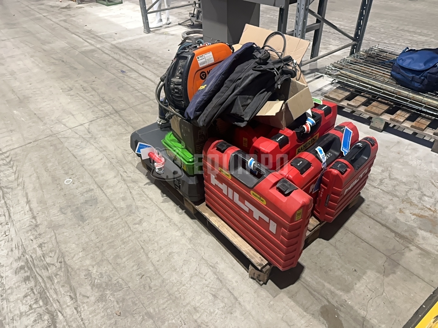 Pallet 25-Piece Contractor Power Tools - Cutting and Drilling Tools - - Used Small Equipment