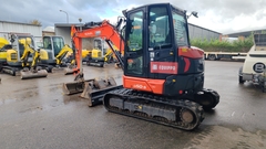 Kubota U50-5 mit 3 Baggerlöffeln - - Gebrauchte  Minibagger < 7t