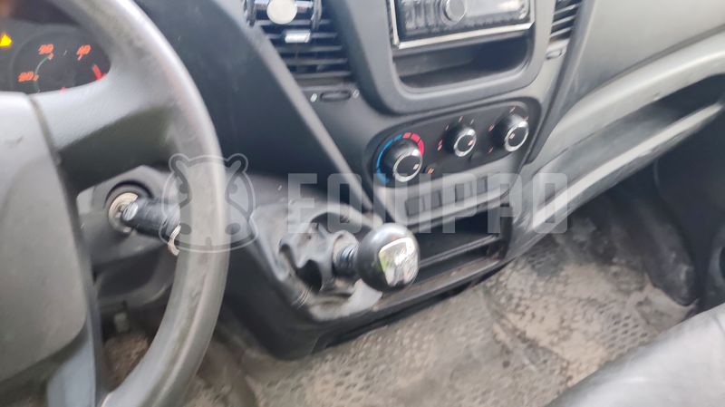 2016 Iveco 35C13-48798069