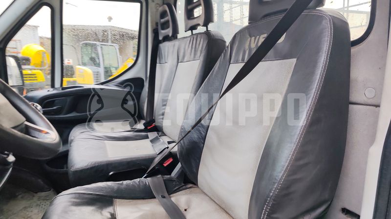 2016 Iveco 35C13-48701666