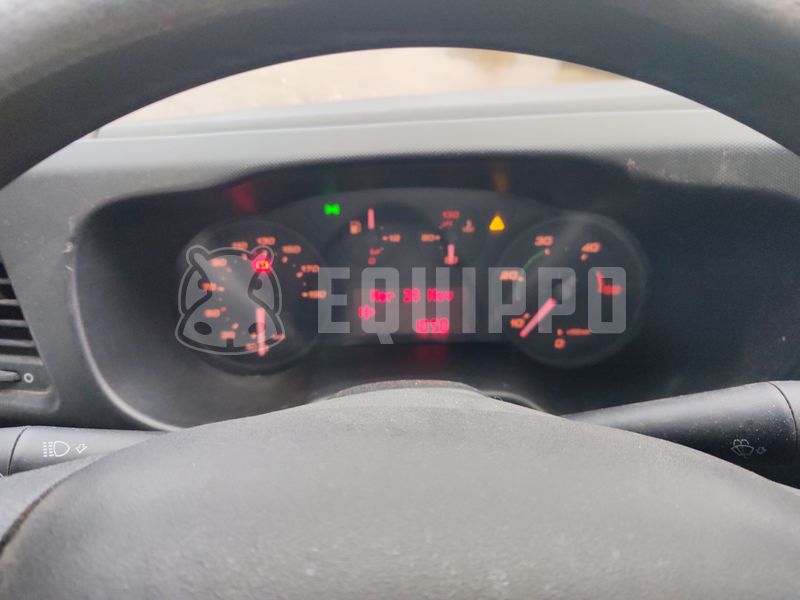 2016 Iveco 35C13-48701671