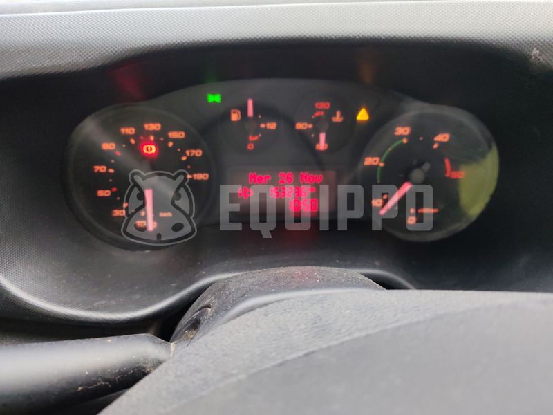 2016 Iveco 35C13-48701675