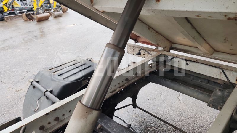 2016 Iveco 35C13-48643973