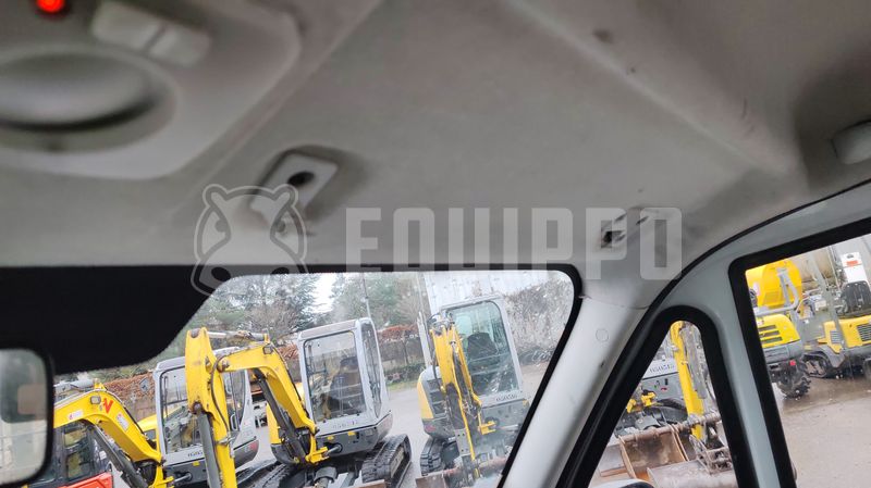 2016 Iveco 35C13-48798064