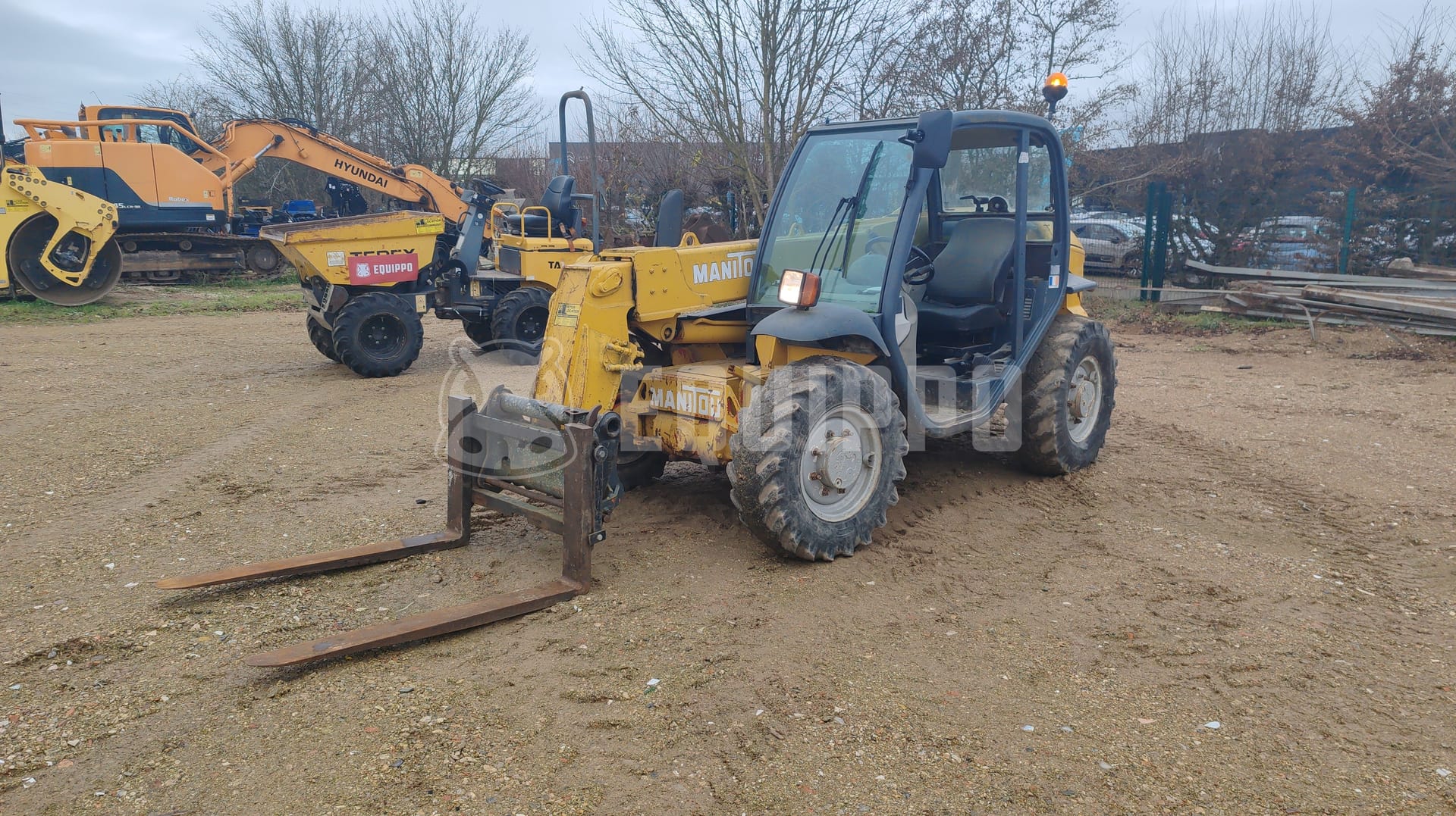 Manitou MT523 - - Used Telescopic Forklift