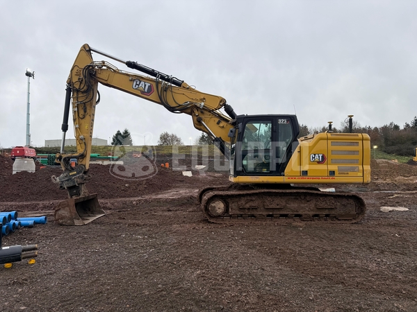 Bild des Caterpillar 323