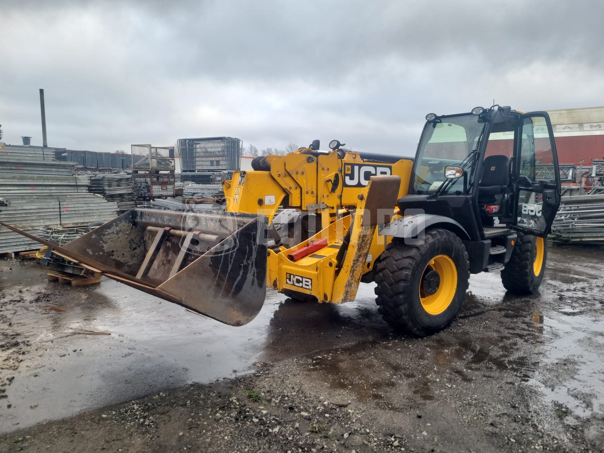 JCB 540-180 (18m) - - Manipuladora Telescópica Usada
