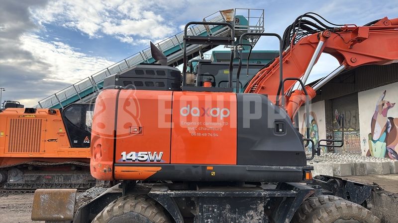 2019 هيتاشى ZX145W-6-47181313