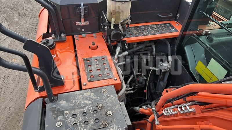 2019 هيتاشى ZX145W-6-47030975