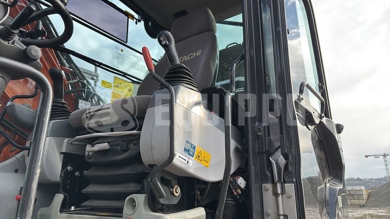 2019 هيتاشى ZX145W-6-47181243