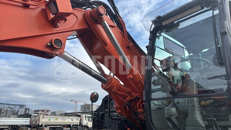 2019 Hitachi ZX145W-6-47560735