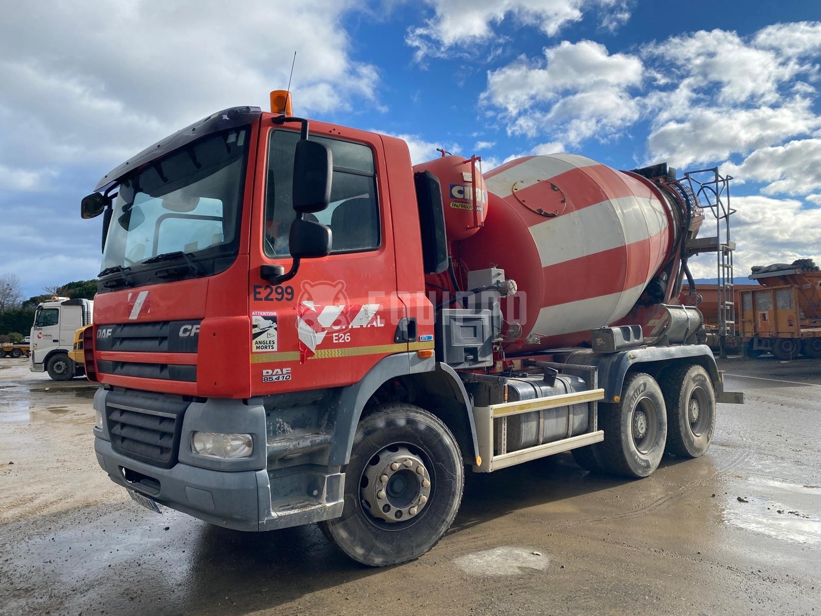 DAF CF 85.410 with Cifa mixer  - - Used Concrete Mixer - Offroad