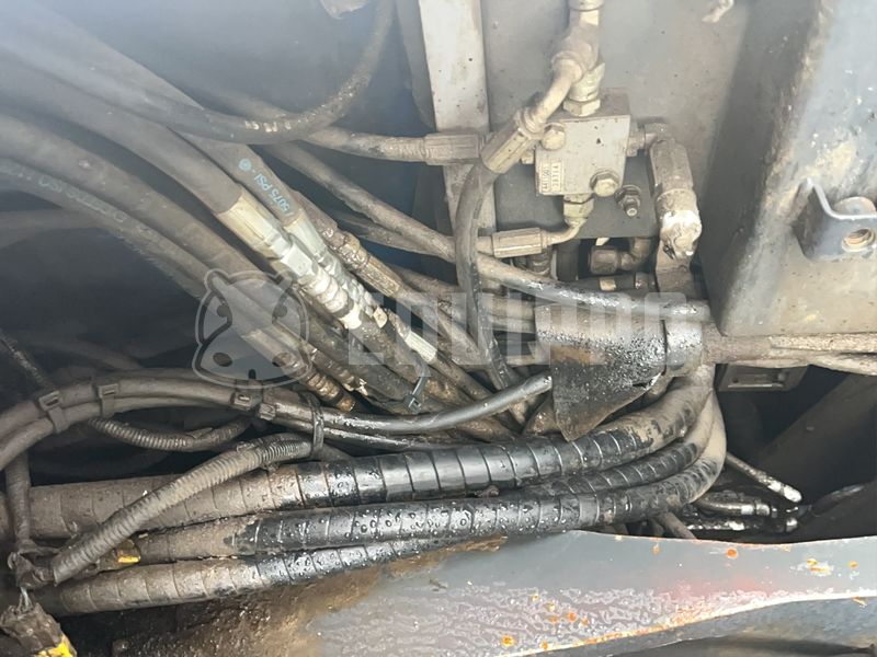 2015 Hitachi ZX470LCH-5B-48541655