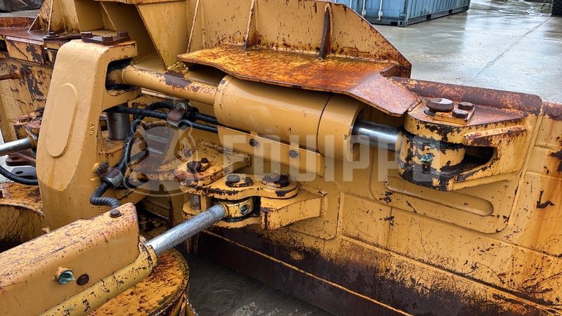 2012 كاتربيلر D6N LGP-46483359