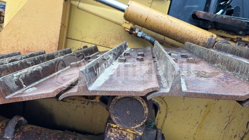 2012 كاتربيلر D6N LGP-46483390