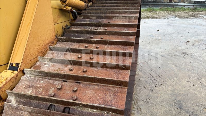 2012 كاتربيلر D6N LGP-46483391