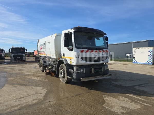 Bild des Renault Scarab Major 8001