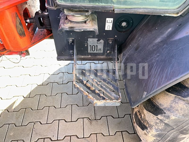 2016 كوبوتا R065-48131654