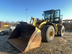 Caterpillar 966M - - Cargadora de Ruedas Usada