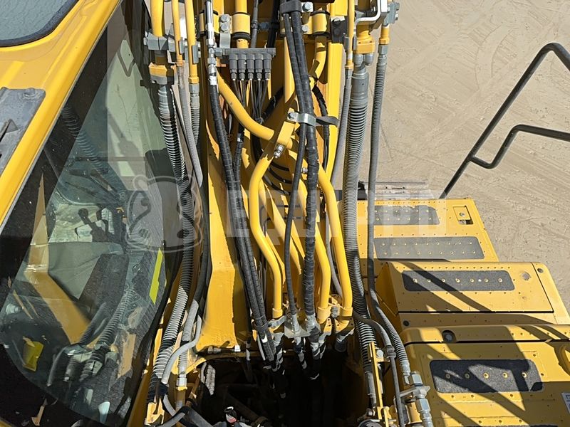 2020 Komatsu HB215LC-3-48191354