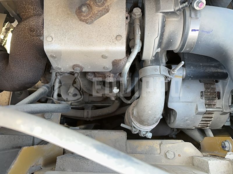 2020 كوماتسو HB215LC-3-48042788