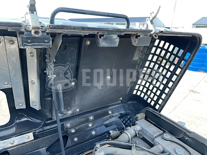 2020 كوماتسو HB215LC-3-48042782