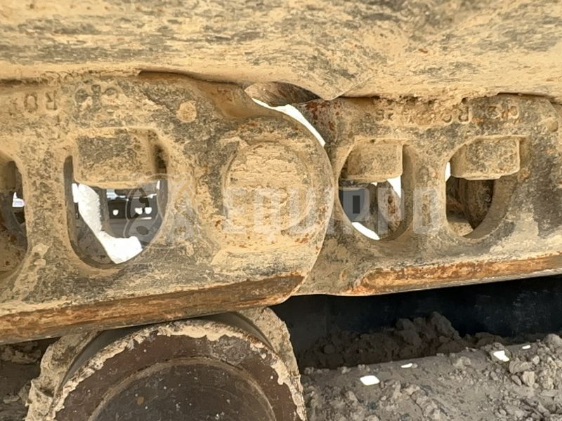 2020 كوماتسو HB215LC-3-48042867