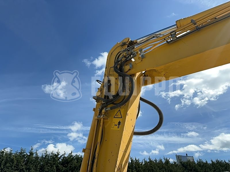 2020 Komatsu HB215LC-3-47359234