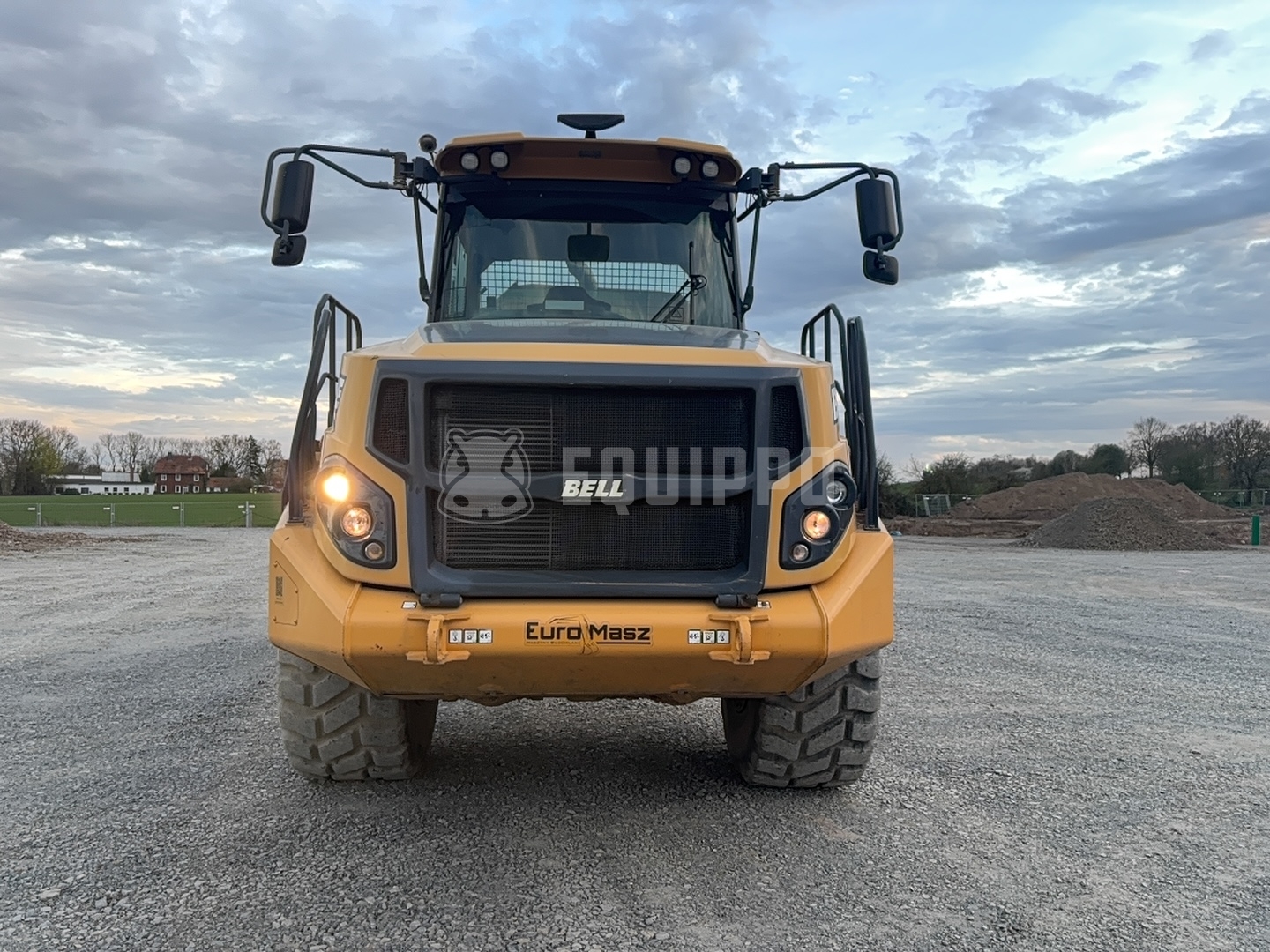 Bell B25E 6x6  - - Dúmper Usada