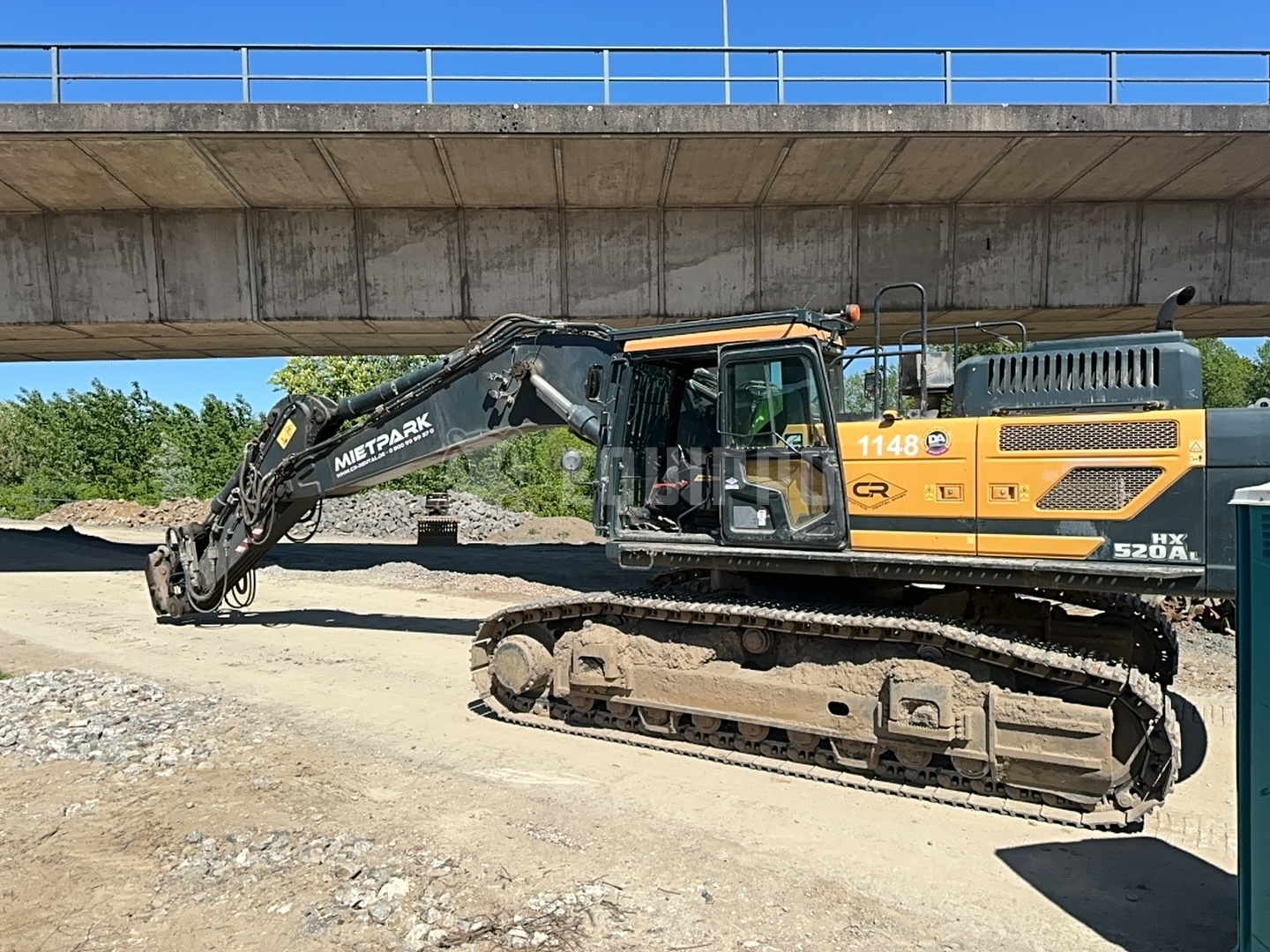 Hyundai HX520AL - - Pelle sur chenilles d’Occasion