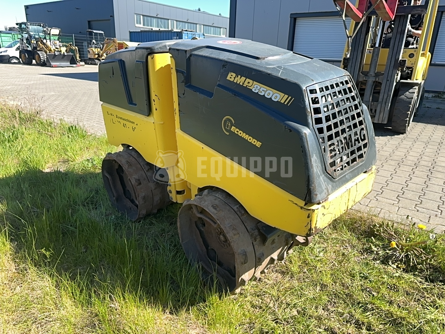 Bomag BMP 8500 Compacteur de tranchée - Grabenwalze - - Autre Compacteur d’Occasion