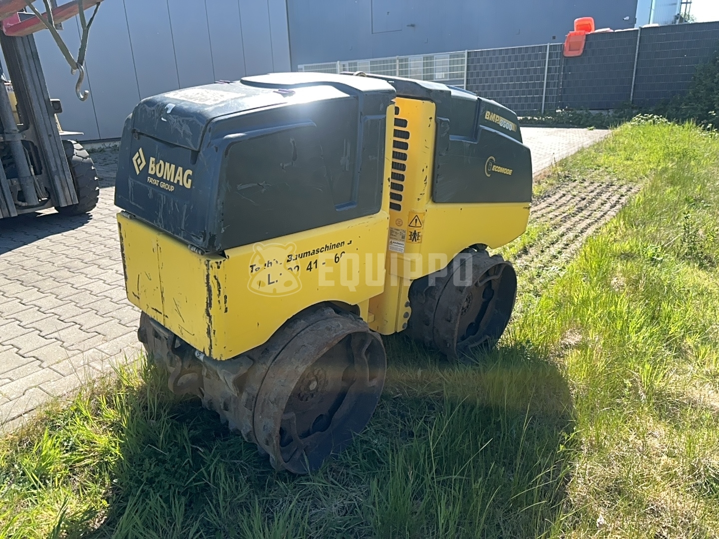 Bomag BMP 8500 Compacteur de tranchée - Grabenwalze - - Autre Compacteur d’Occasion