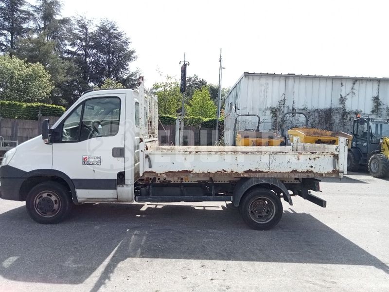 2014 ايفكو 35C11-48315669