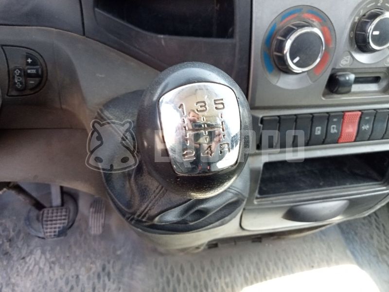 2014 Iveco 35C11-48300205