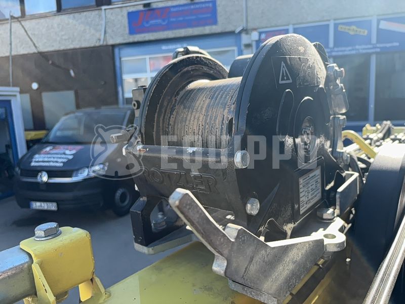 2018 Hoeflon C6-48617755
